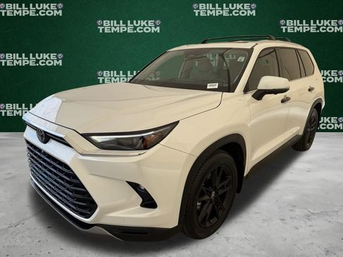 Used 2024 Toyota Grand Highlander Platinum image 5