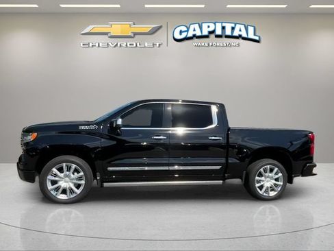 Used 2026 Chevrolet Silverado 1500 High Country AWD/4WD image 2