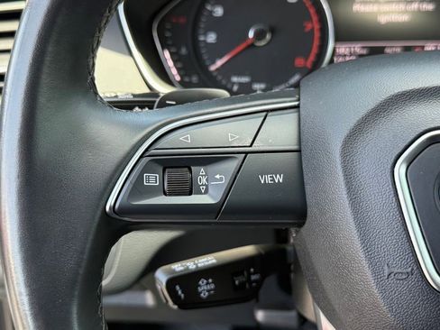 Used 2023 Audi Q5 2.0T Premium w/ Convenience Package AWD/4WD image 19