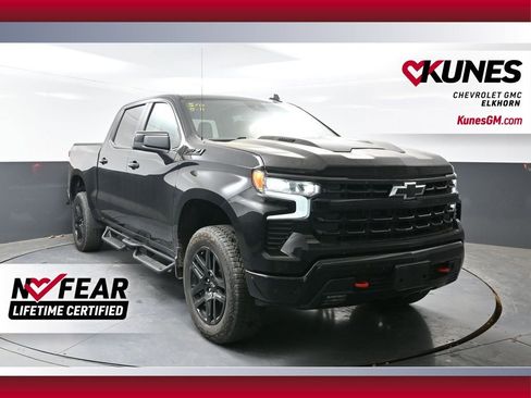 Used 2024 Chevrolet Silverado 1500 LT Trail Boss w/ LPO, Dark Essentials Package AWD/4WD image 1