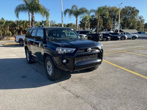 Used 2019 Toyota 4Runner SR5 Premium image 16
