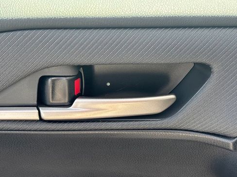 New 2026 Toyota Camry SE w/ Convenience Package FWD image 9