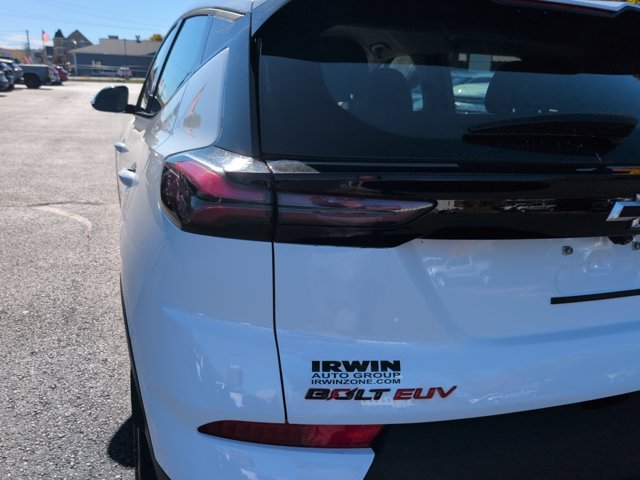 Used 2023 Chevrolet Bolt EUV LT w/ Comfort Package FWD image 20