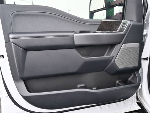 Used 2024 Ford F250 Lariat w/ Lariat Ultimate Package image 16