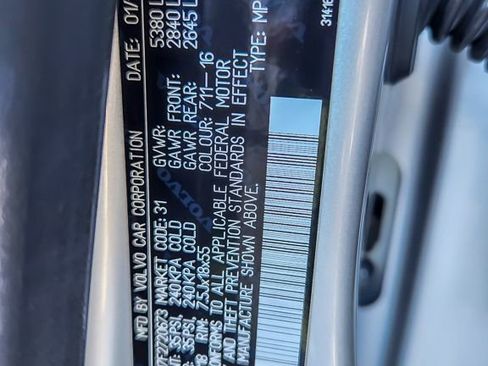 Used 2015 Volvo XC60 T6 Platinum AWD/4WD image 23
