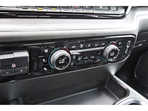 Used 2025 Chevrolet Silverado 1500 High Country w/ High Country Premium Package image 24