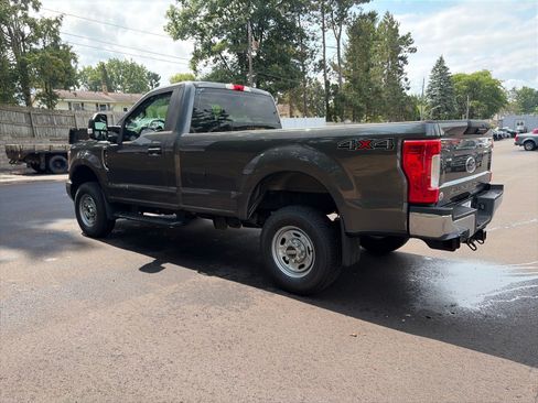 Used 2019 Ford F250 XL w/ XL Value Package AWD/4WD image 4