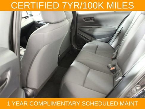 Used 2025 Toyota Corolla LE FWD image 12
