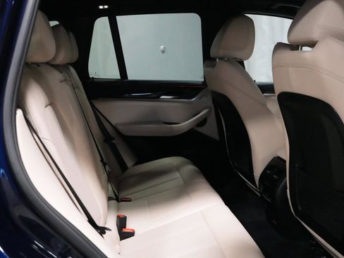 Used 2023 BMW X3 M40i w/ Premium Package image 9