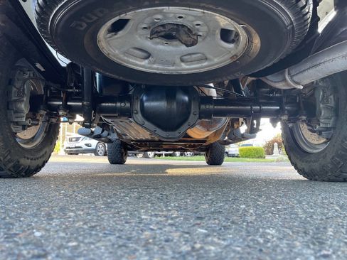 Used 2011 Chevrolet Silverado 2500 W/T image 32