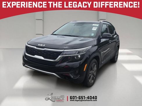 Used 2023 Kia Seltos S FWD image 1