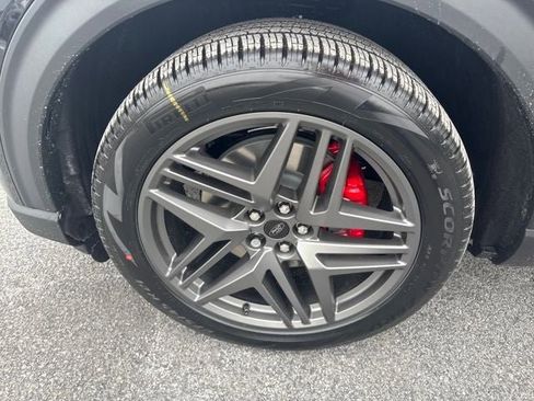 New 2026 Ford Explorer ST w/ Sun And Sound Package AWD/4WD image 27