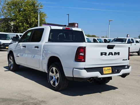 New 2026 RAM 1500 Express image 5
