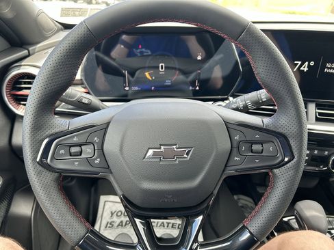 New 2026 Chevrolet Trax RS w/ Sunroof Package FWD image 25
