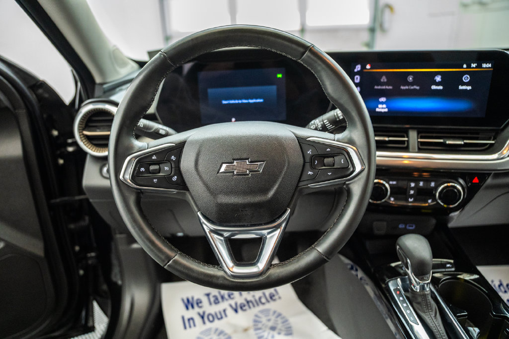 Used 2024 Chevrolet Trax ACTIV w/ Driver Confidence Package FWD image 25
