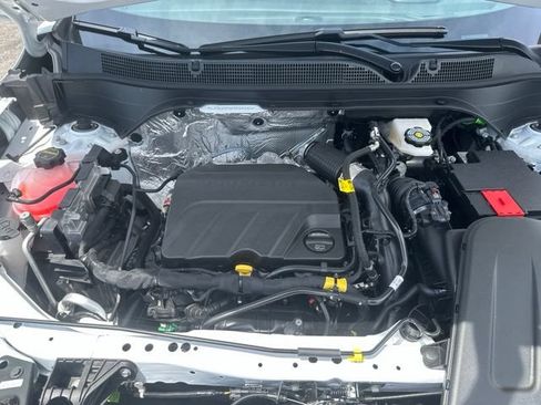 New 2026 Chevrolet Trax LS w/ LS Convenience Package FWD image 33