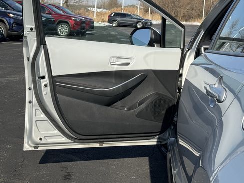 Used 2023 Toyota Corolla SE image 20