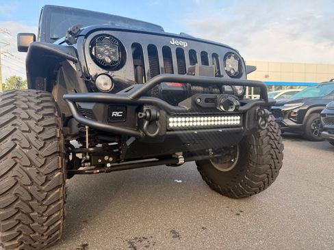 Used 2014 Jeep Wrangler Unlimited Sport w/ Quick Order Package 24S AWD/4WD image 26