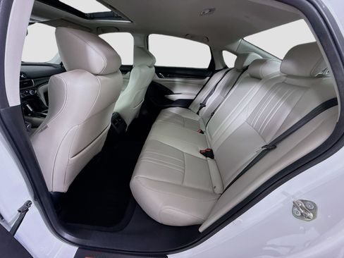 Used 2020 Honda Accord EX-L image 25