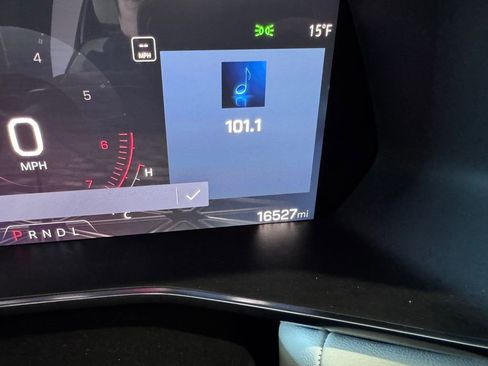 Certified 2023 GMC Canyon AT4X image 18