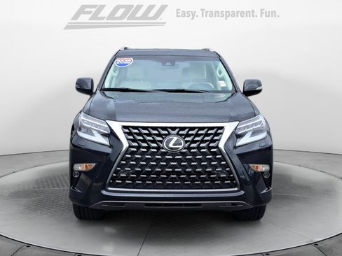 Used 2022 Lexus GX 460 Premium AWD/4WD image 3