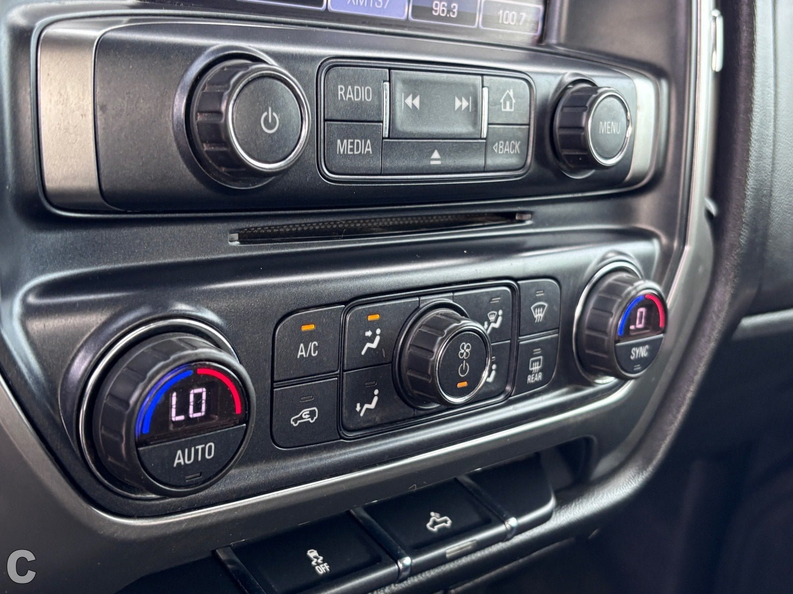 Used 2017 Chevrolet Silverado 1500 LT w/ All Star Edition RWD image 27