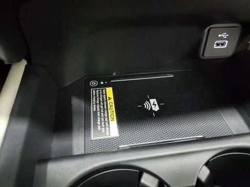 Used 2024 Honda HR-V EX-L image 31