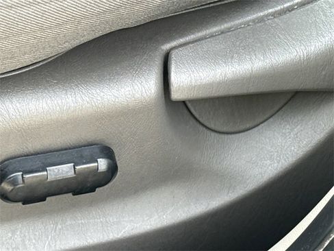 Used 2009 Ford Escape XLT image 21