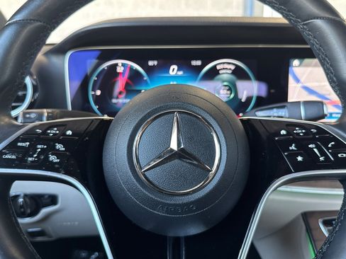 Used 2022 Mercedes-Benz E 350 Sedan image 22