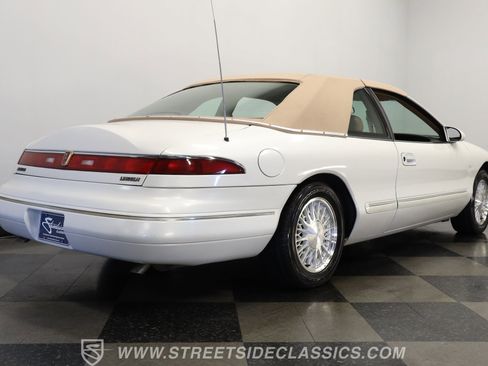 Used 1994 Lincoln Mark VIII image 25