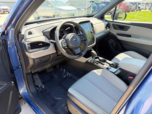 Certified 2026 Subaru Forester Premium w/ Base/Premium Package AWD/4WD image 2