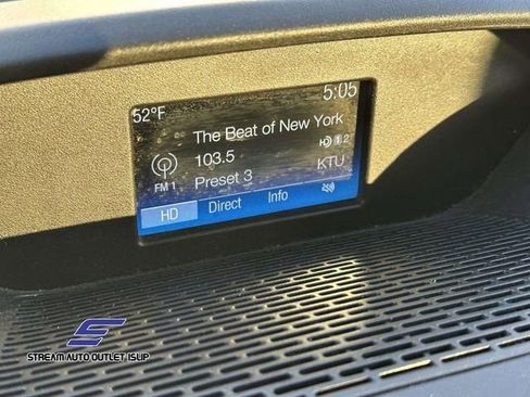 Used 2017 Ford Transit 350 XLT image 29