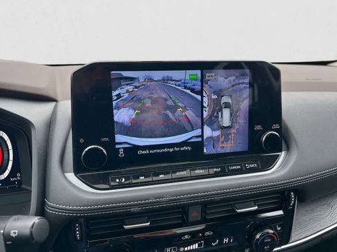 Certified 2023 Nissan Rogue Platinum w/ Platinum Premium Package image 21