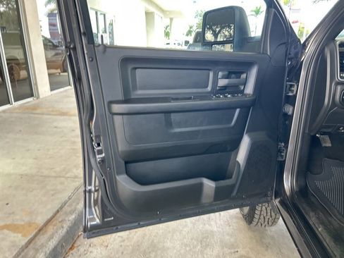 Used 2023 RAM 3500 Tradesman image 33