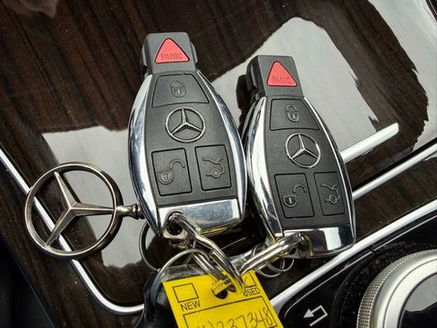 Used 2018 Mercedes-Benz C 300 4MATIC Sedan image 17