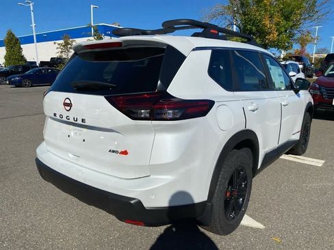 New 2026 Nissan Rogue SV image 7