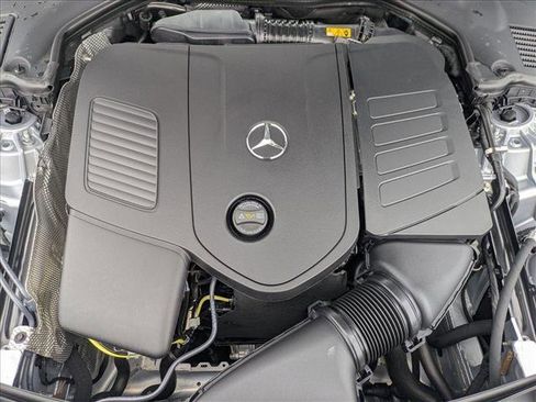 New 2025 Mercedes-Benz C 300 4MATIC Sedan image 17