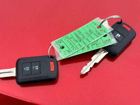Used 2018 Mitsubishi Eclipse Cross ES FWD image 48