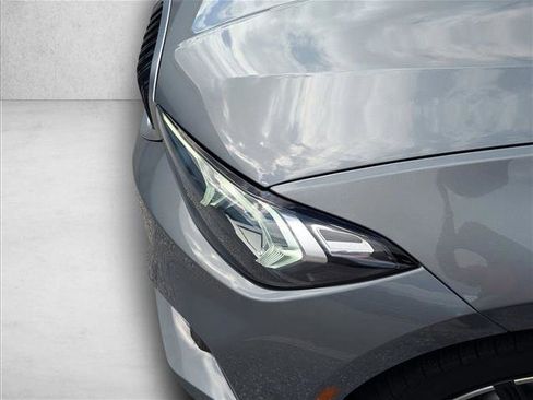 Certified 2025 BMW 330i Sedan w/ M Sport Package image 17