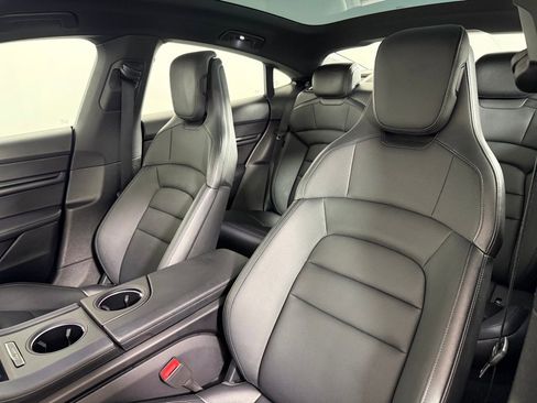 Certified 2024 Porsche Taycan image 5