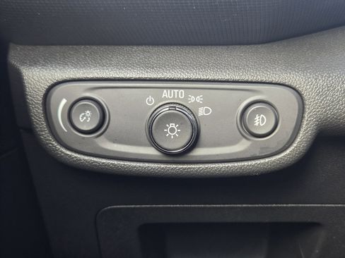 Used 2023 Chevrolet TrailBlazer LT image 23