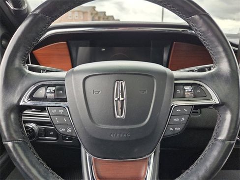 Used 2020 Lincoln Navigator Reserve w/ Equipment Group 208A Reserve image 26