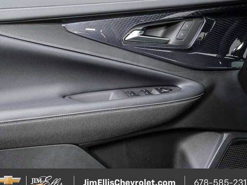 New 2026 Chevrolet Blazer EV LT image 6