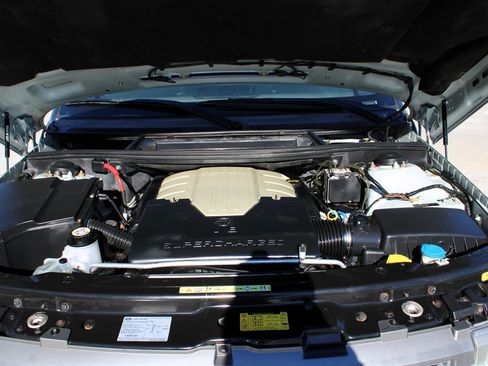 Used 2007 Land Rover Range Rover Supercharged image 38