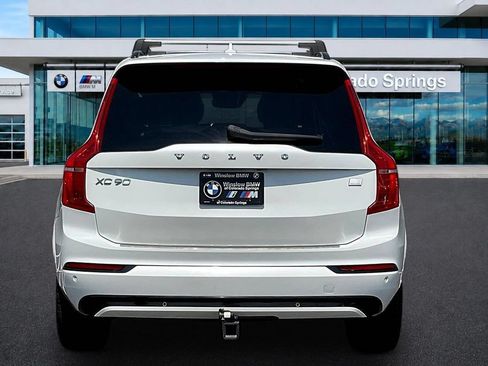 Used 2022 Volvo XC90 T8 R-Design w/ Advanced Package AWD/4WD image 5