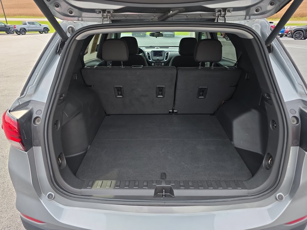 Used 2024 Chevrolet Equinox LT FWD image 11