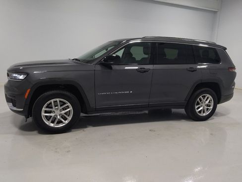 Used 2023 Jeep Grand Cherokee L Laredo AWD/4WD image 2