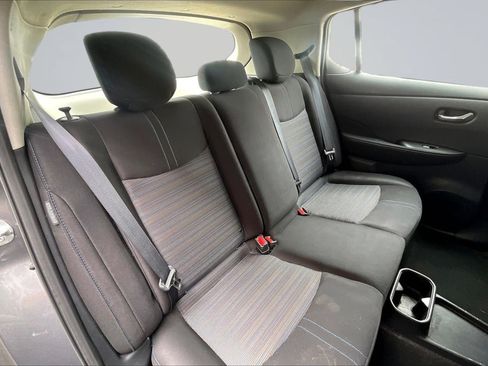 Used 2023 Nissan Leaf S FWD image 27