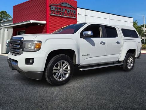 Used 2015 GMC Canyon SLT image 1