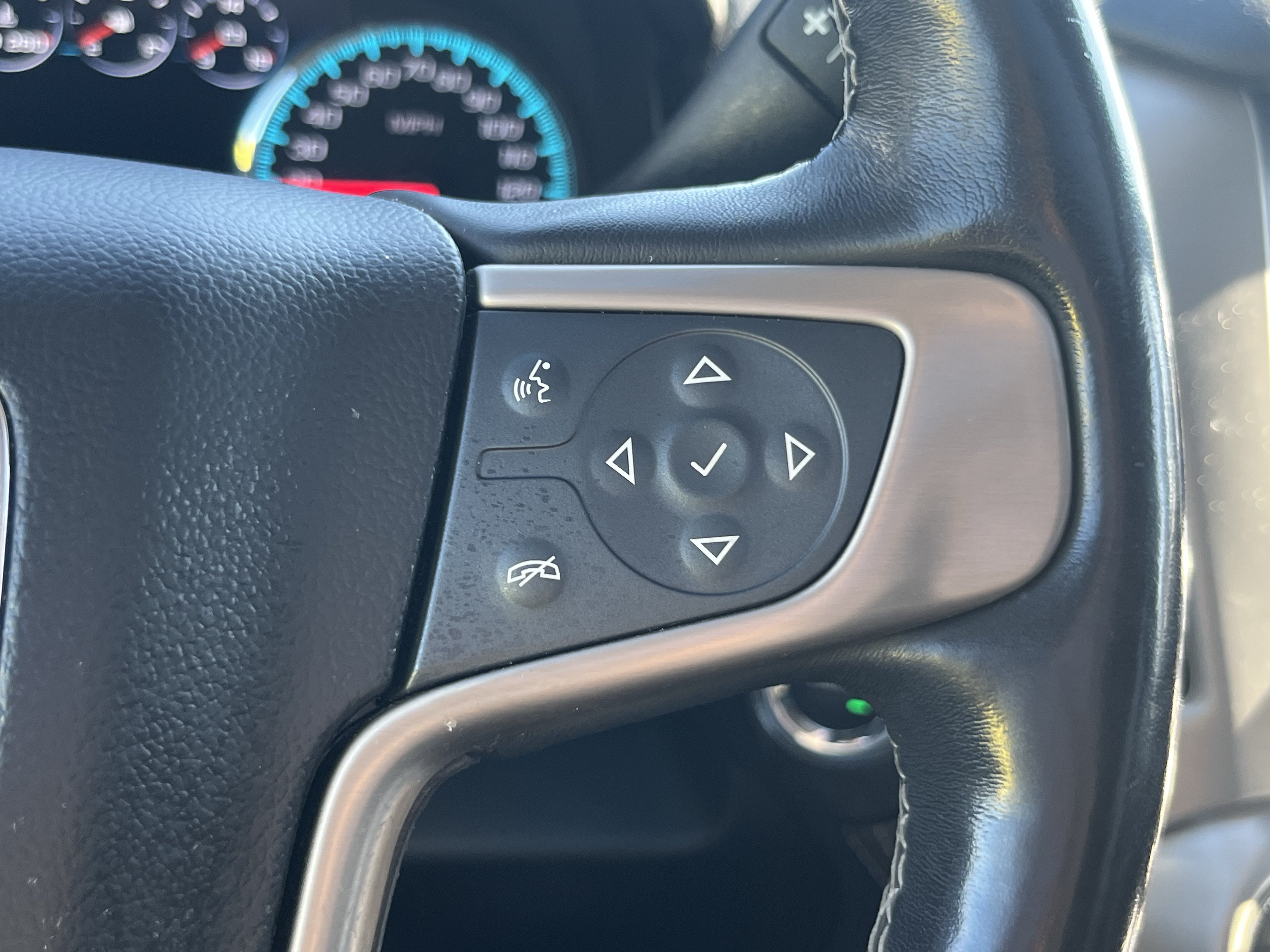 Used 2019 GMC Yukon XL Denali w/ Open Road Package AWD/4WD image 27